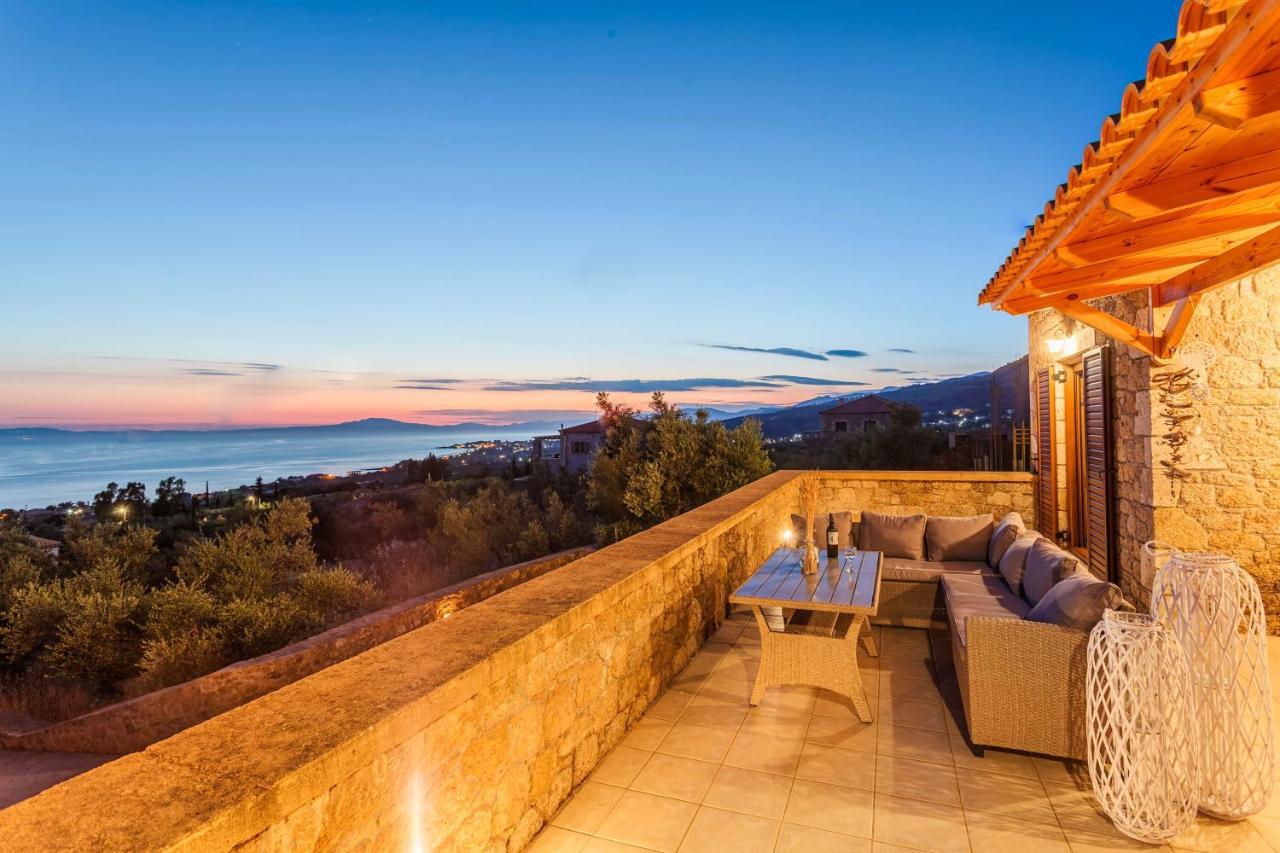 Mani Panoramic Seaviews - Luxury Summer Haven Levktron Ngoại thất bức ảnh