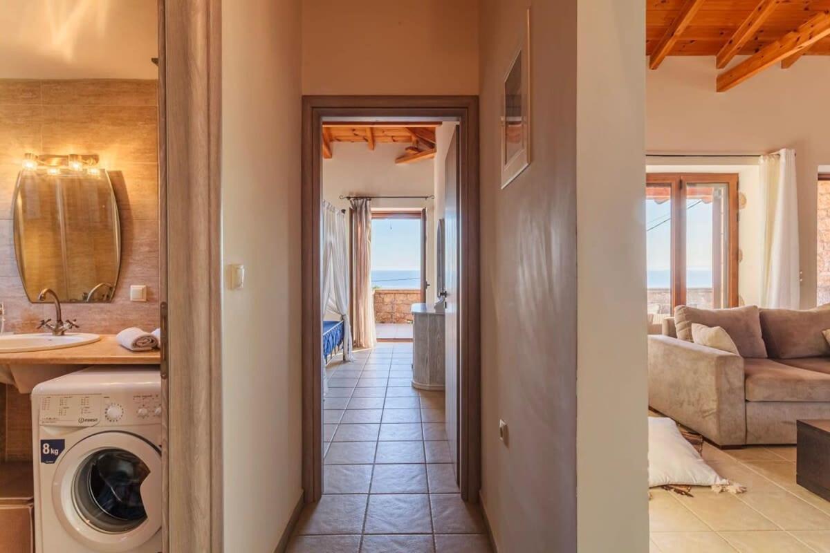 Mani Panoramic Seaviews - Luxury Summer Haven Levktron Ngoại thất bức ảnh